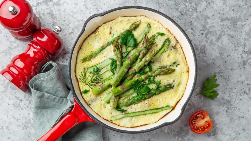 Squisita frittata di asparagi: un tripudio di sapori primaverili!